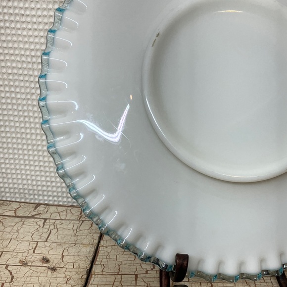 Fenton Aqua Crest plate - Picture 11 of 11